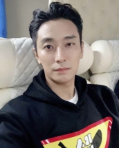 jujihoon-15