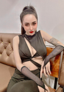 Slocha-Anantapong-Jeeds-hu-sond