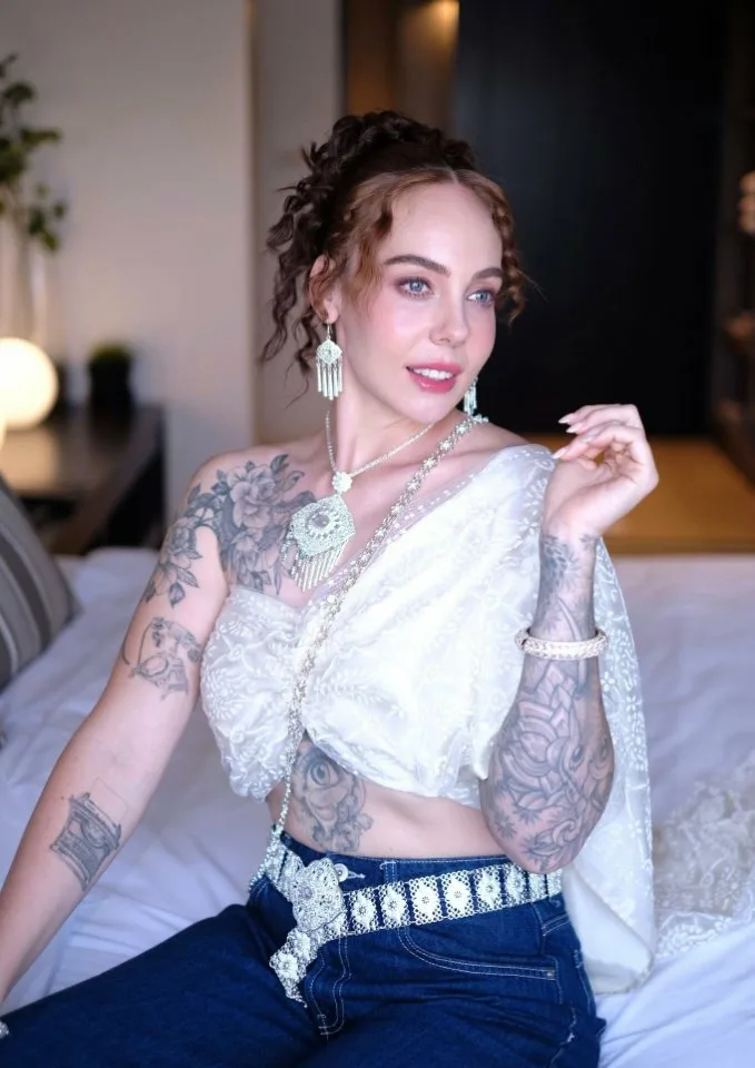 เอมิลี่ ศรีชะลา